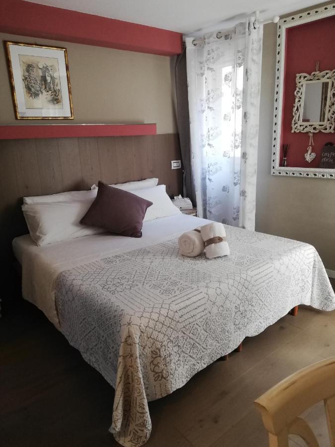 B & B San Domenico Кьоджа Экстерьер фото